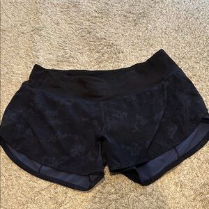 Lululemon Speed Up Shorts, size 6